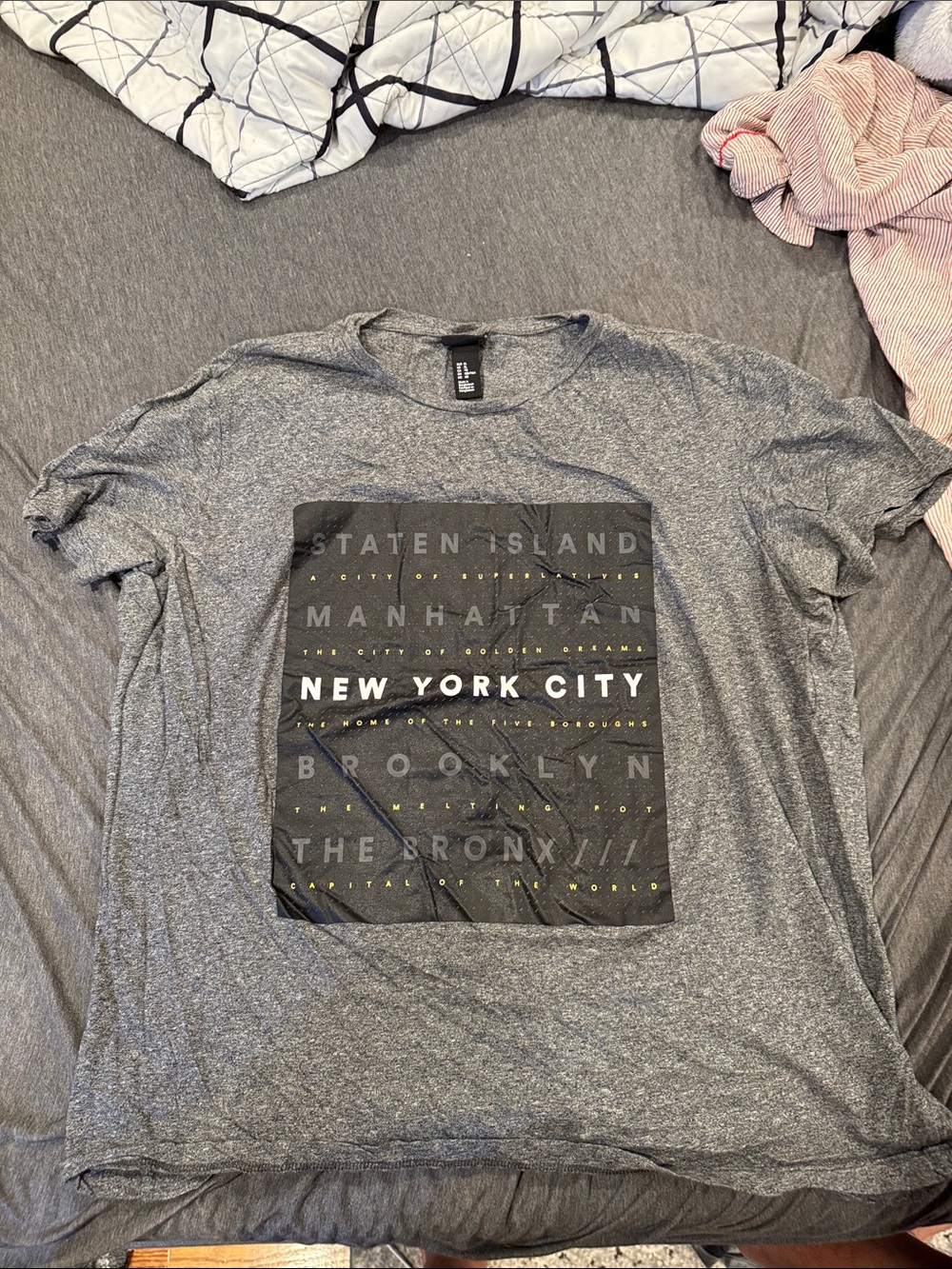 H&M New York City Graphic Tee - Gray